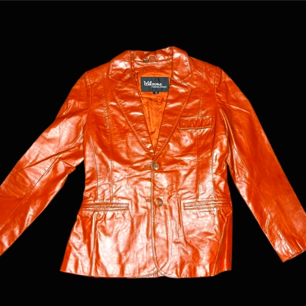 Stunning Vintage Wilson's leather coat blazer style